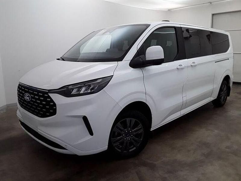 Weiß Gebraucht 2024 Ford Tourneo Custom Titanium Van / Kleinbus | 49.990 € - Bild 1/4