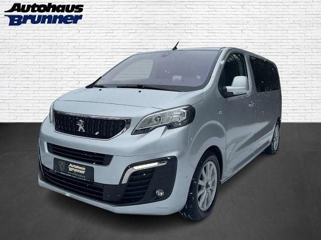 Silber Gebraucht 2018 Peugeot Traveller Active Van / Kleinbus | 26.800 € (Fairer Preis) - Bild 1/4
