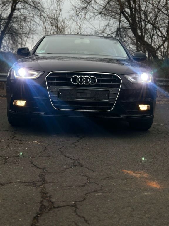 Schwarz Gebraucht 2014 Audi A4 Sport Kombi | 12.500 € (Fairer Preis) - Bild 1/4