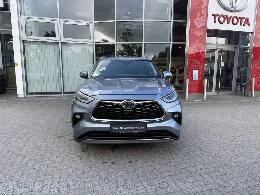 Gebraucht Toyota Highlander Luxury 248 PS (182 kW) 2021 Blau SUV