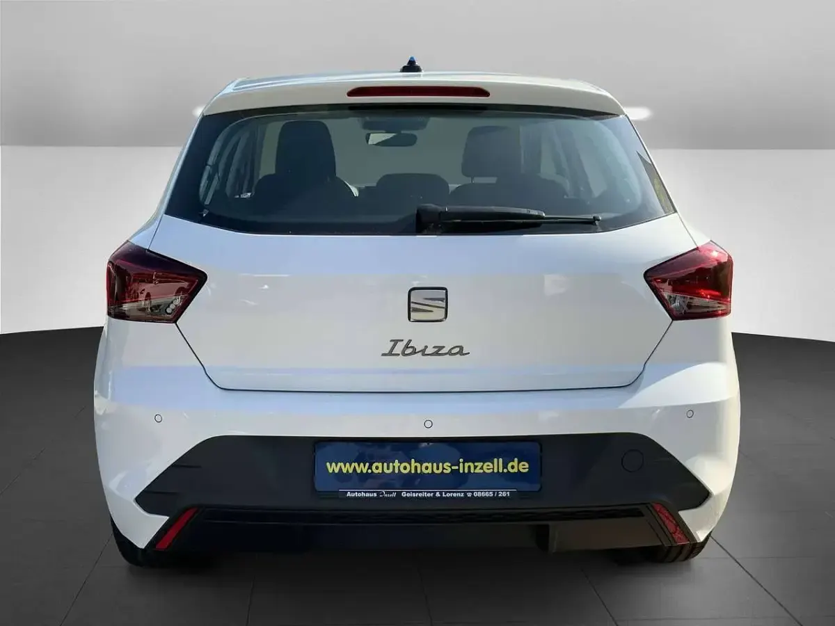 Neu Seat Ibiza 80 PS (58 kW) 2026 "candy" weiss Kleinwagen