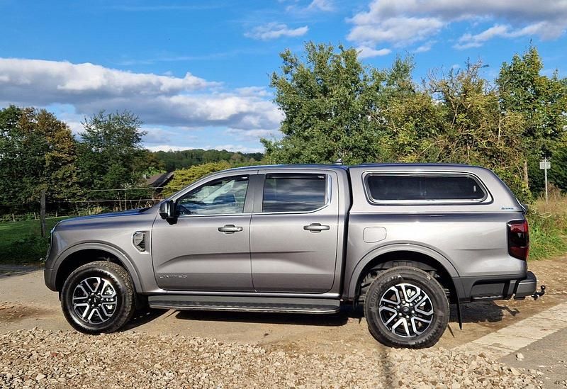 Grau Gebraucht 2023 Ford Ranger Limited Abholung | 42.000 € (Teuer) - Bild 1/4