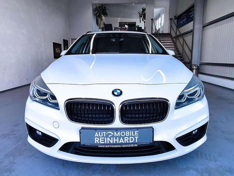 Gebraucht BMW 218 150 PS (110 kW) 2017 Alpinweiss iii Van / Kleinbus