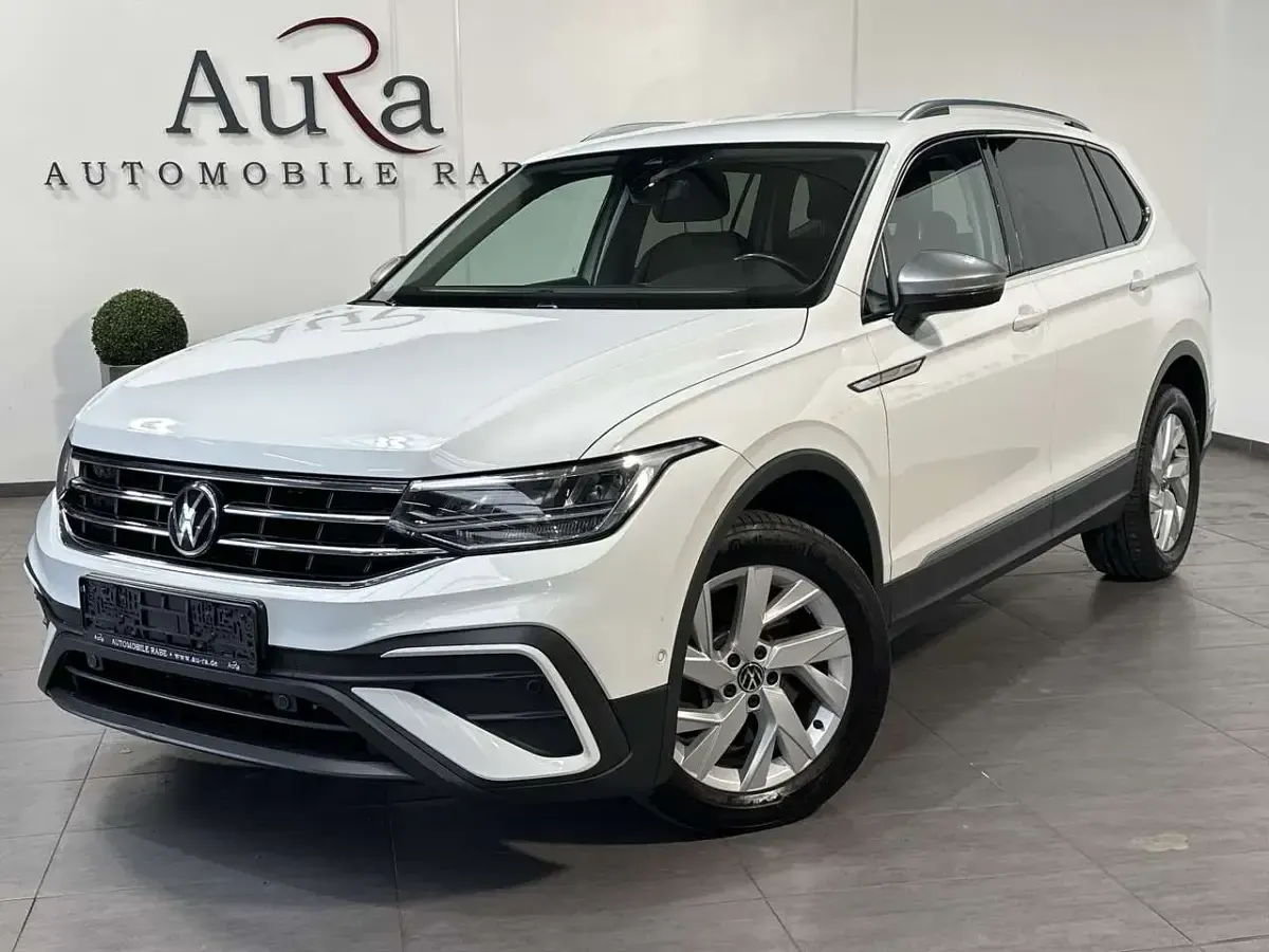 Gebraucht VW Tiguan Allspace Sport 200 PS (147 kW) 2022 Weiß SUV