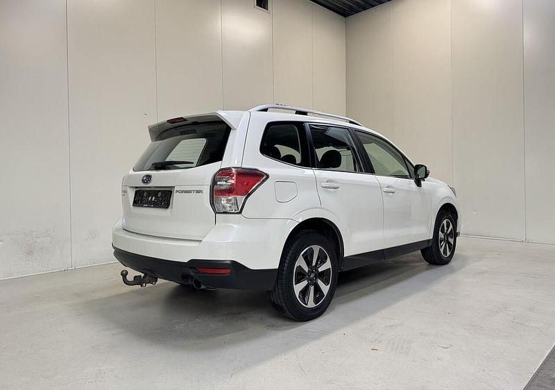 Gebraucht Subaru Forester 150 PS (110 kW) 2016 Weiß SUV
