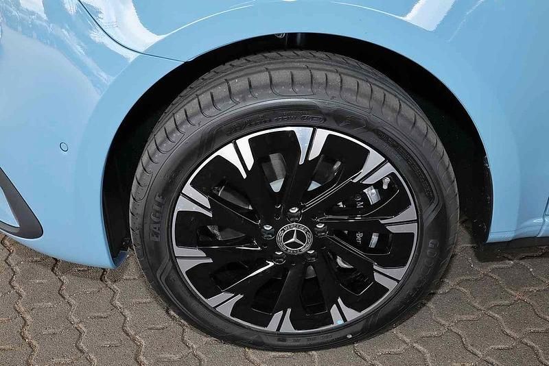 Gebraucht Mercedes V300 Style 237 PS (174 kW) 2025 Vintageblau Van / Kleinbus