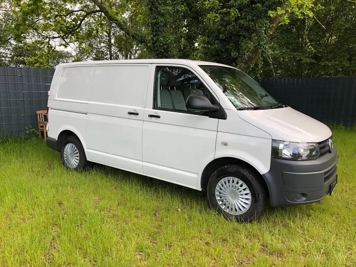 Używany VW Transporter 85 KM (62 kW) 2012 Biały Van