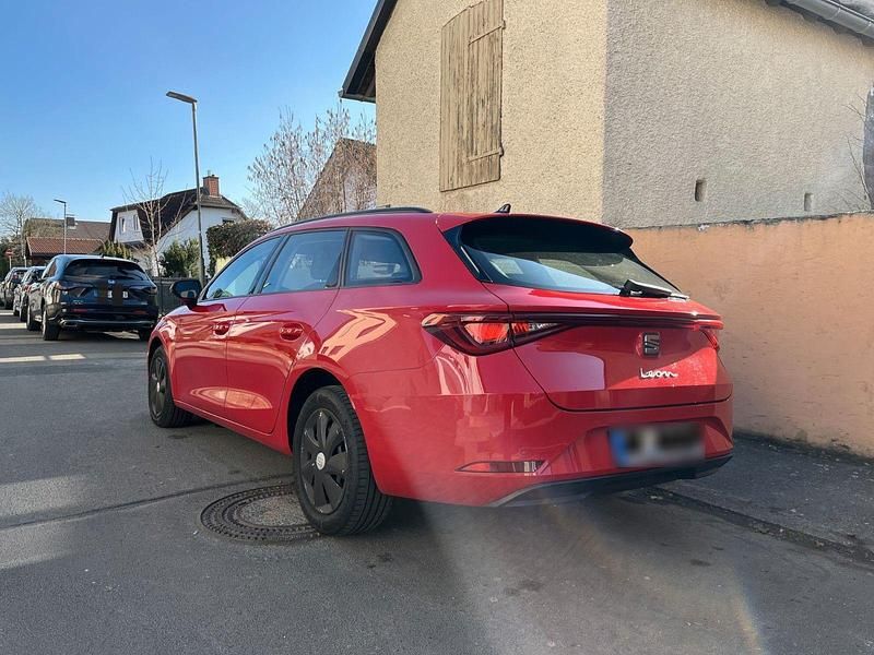 Gebraucht Seat Leon 116 PS (85 kW) 2022 Rot Kombi