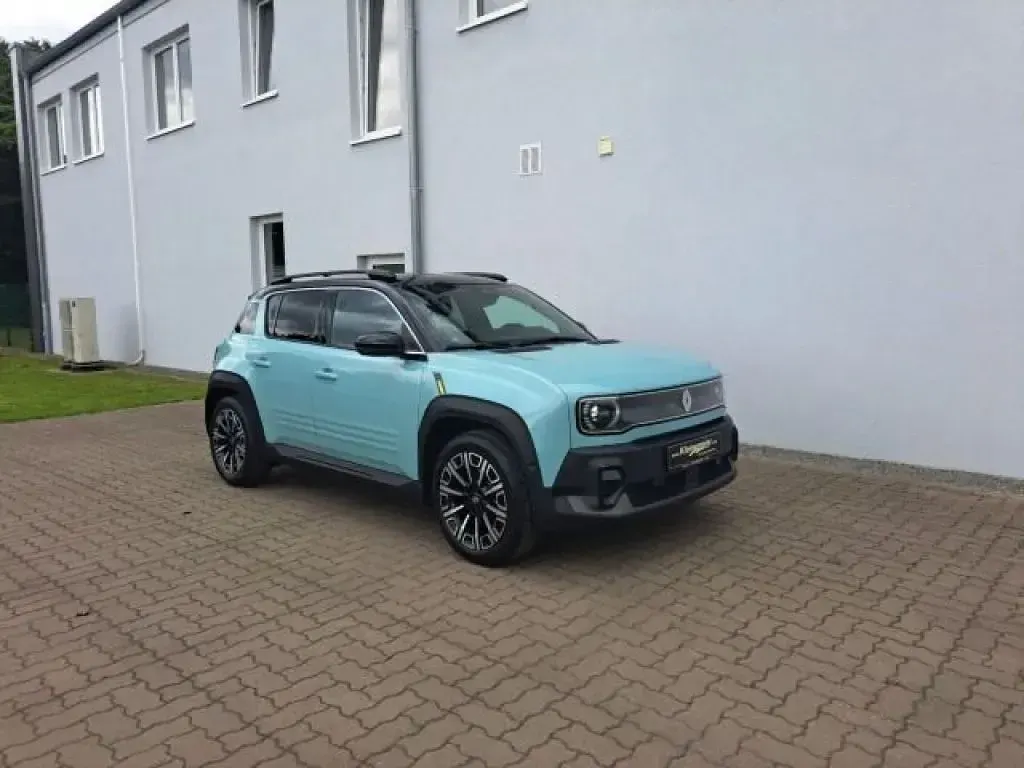 Gebraucht Renault R4 Iconic 110 kW (150 PS) 2025 Hautsdefrancegrün (metallic) Kleinwagen