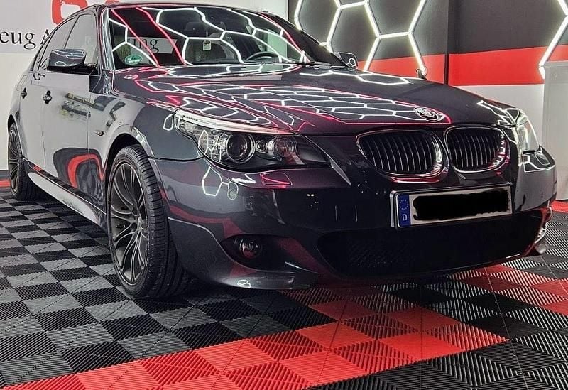 Gebraucht BMW 530 M Sport 235 PS (172 kW) 2008 Grau Limousine