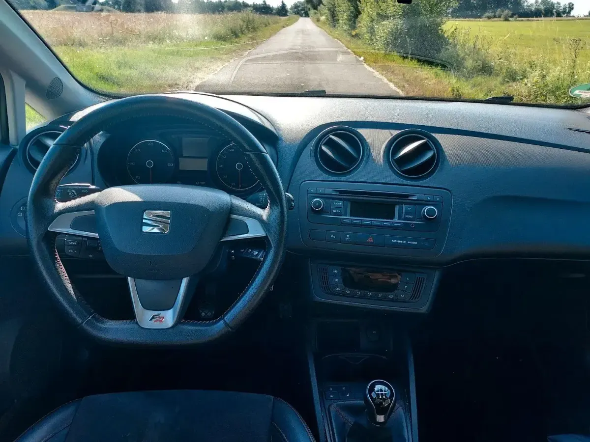Gebraucht Seat Ibiza ST FR 105 PS (77 kW) 2014 Weiß Kombi