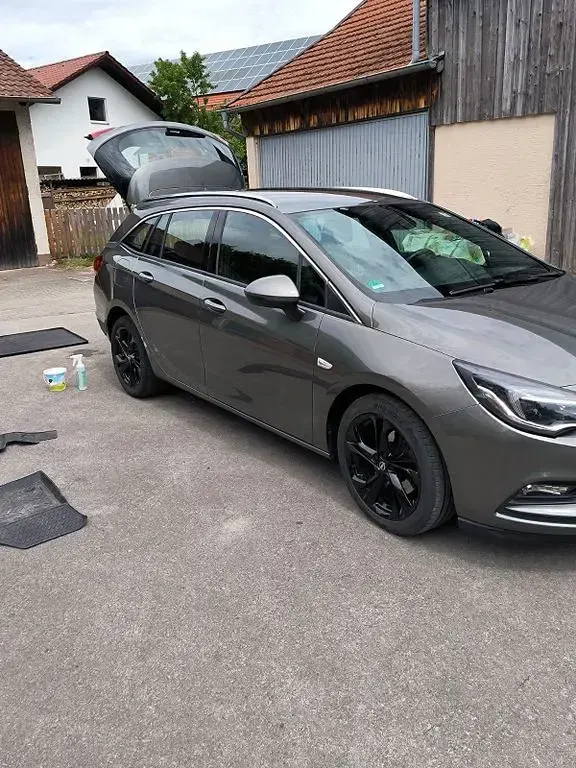 Gebraucht Opel Astra Dynamic 200 PS (147 kW) 2019 Grau Kombi