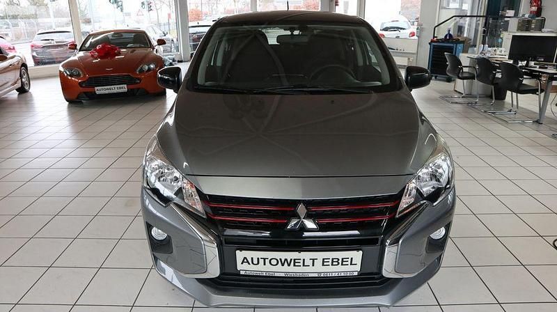 Gebraucht Mitsubishi Space Star 71 PS (52 kW) 2022 Grau Limousine