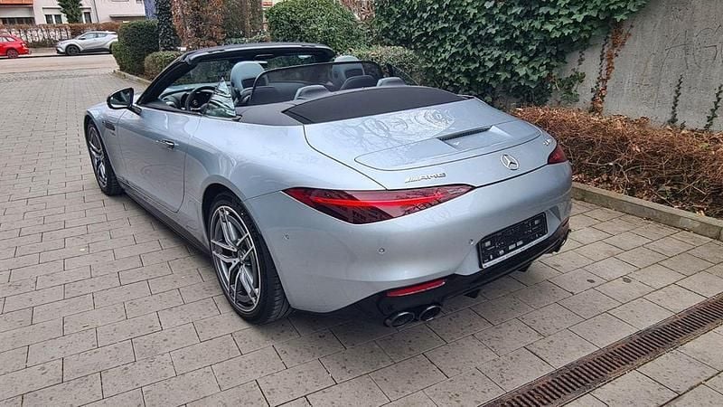 Gebraucht Mercedes SL43 AMG Premium Plus 381 PS (280 kW) 2023 Silber Cabrio
