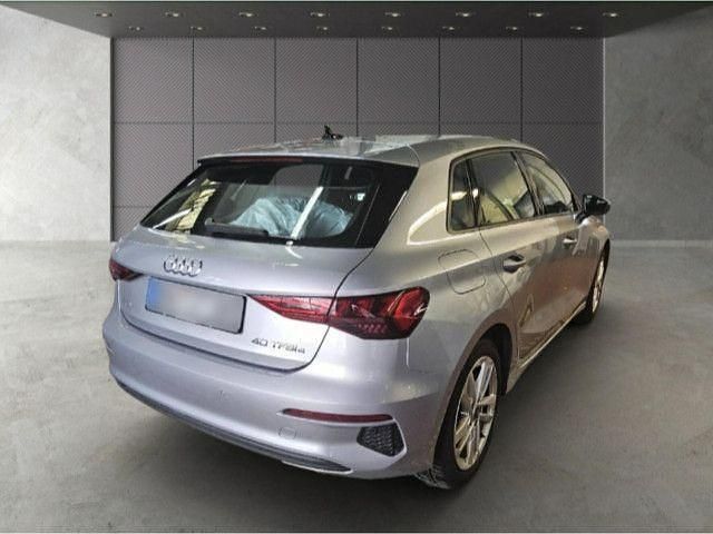 Gebraucht Audi A3 Performance 204 PS (150 kW) 2023 Florettsilber metallic Limousine