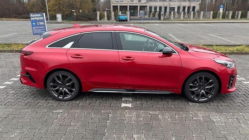 Gebraucht Kia ProCeed 136 PS (100 kW) 2020 Rot Kombi