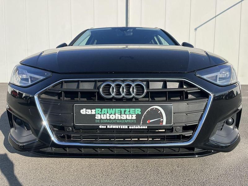 Gebraucht Audi A4 150 PS (110 kW) 2022 Schwarz Kombi