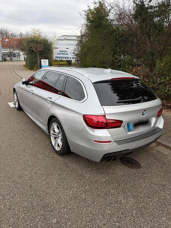 Używany BMW 530 Shadowline 258 KM (189 kW) 2016 Srebrny Kombi