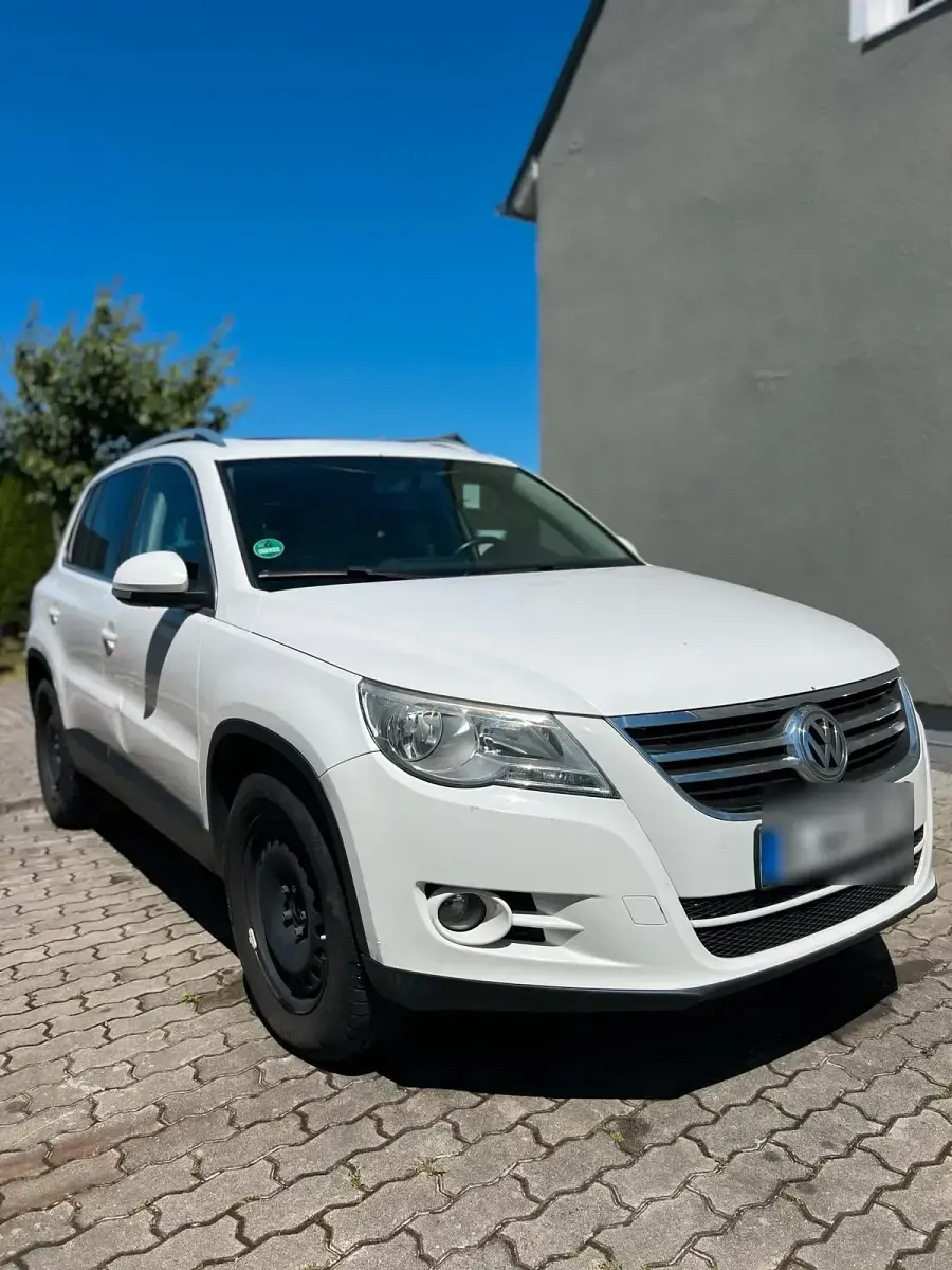 Gebraucht VW Tiguan 140 PS (102 kW) 2008 Weiß SUV