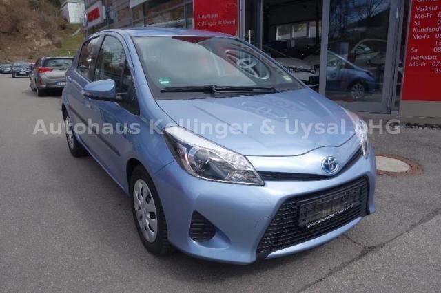 Gebraucht Toyota Yaris Life 75 PS (55 kW) 2012 Blau metallic Kleinwagen