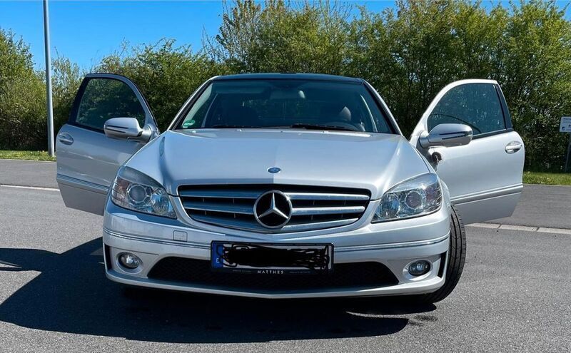 Silber Gebraucht 2009 Mercedes CLC180 Kleinwagen | 6.400 € (Fairer Preis) - Bild 1/4