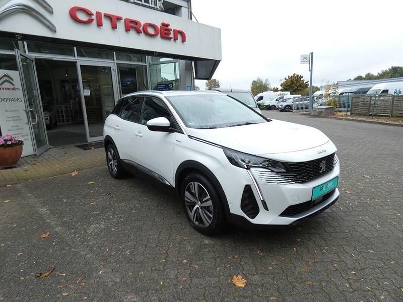 Gebraucht Peugeot 3008 Allure 181 PS (133 kW) 2021 Weiß SUV