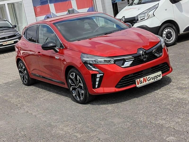 Gebraucht Mitsubishi Colt Plus 91 PS (66 kW) 2024 Rot Limousine