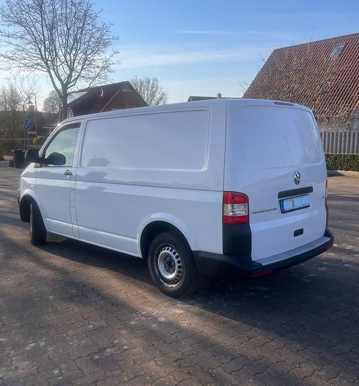 Gebraucht VW Transporter 84 PS (61 kW) 2014 Van