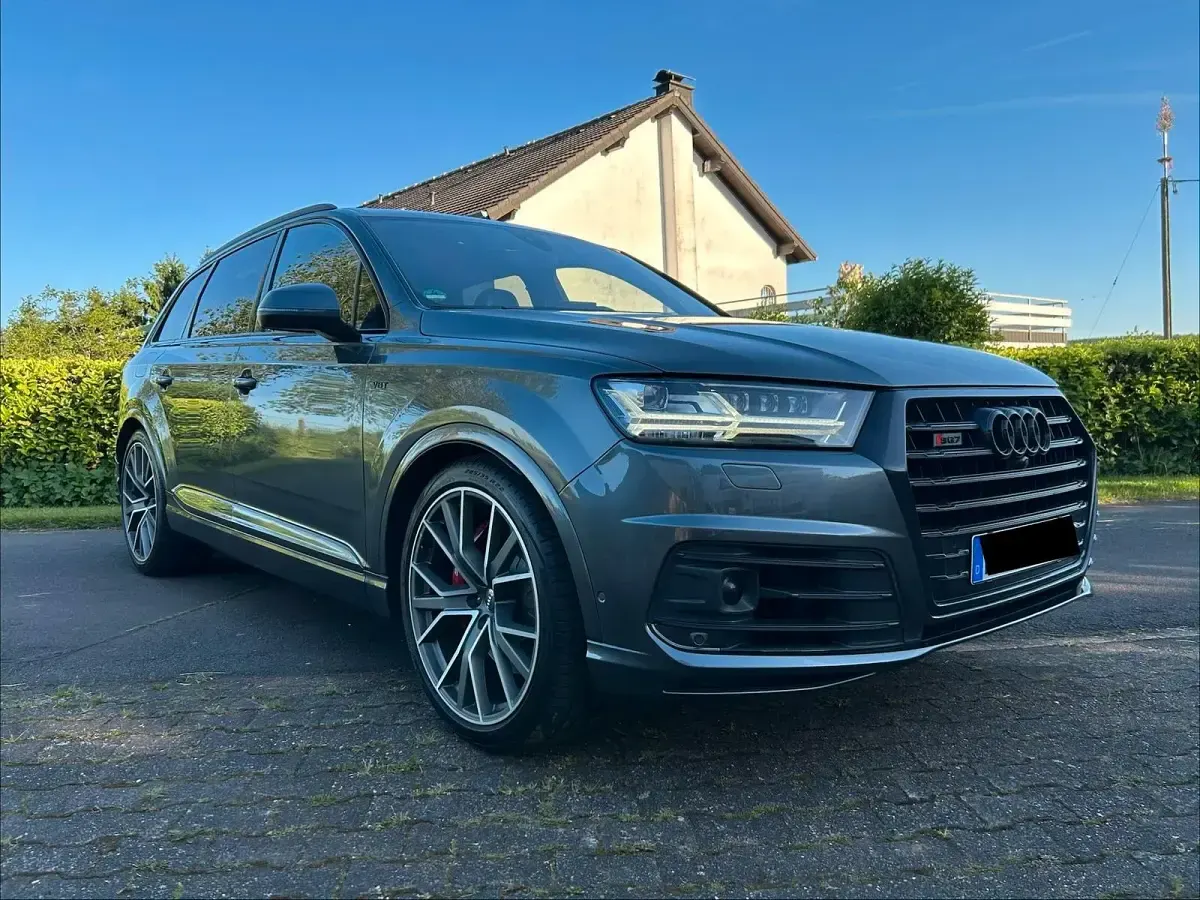 Gebraucht Audi SQ7 Comfort 435 PS (319 kW) 2018 Grau SUV