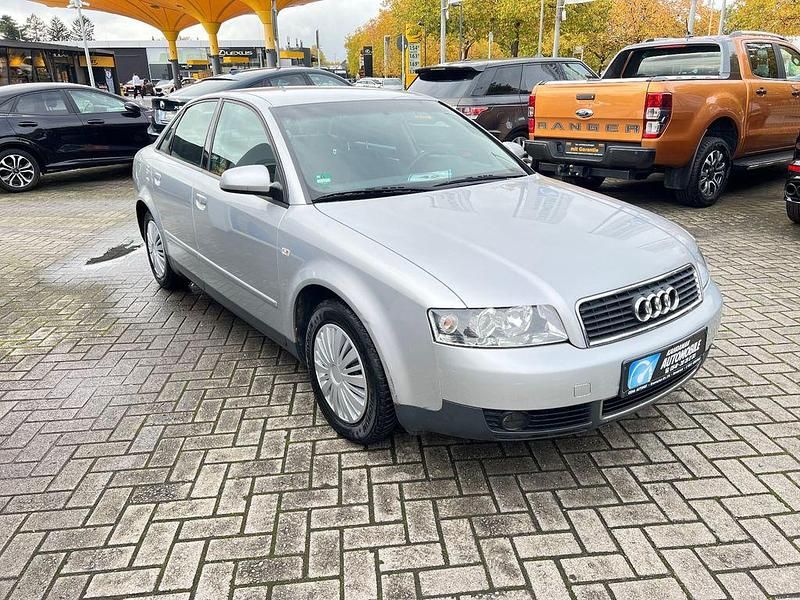 Gebraucht Audi A4 102 PS (75 kW) 2001 Silber Limousine