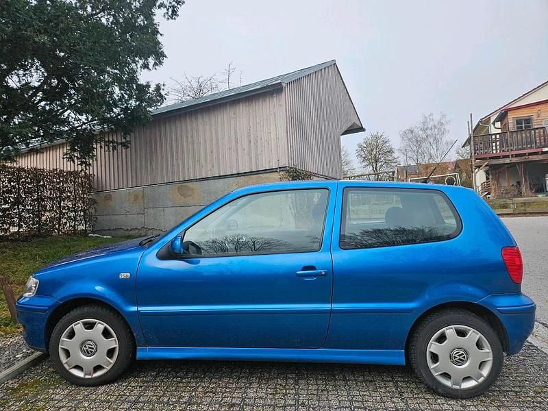 Gebraucht VW Polo Edition 60 PS (44 kW) 2001 Blau Limousine
