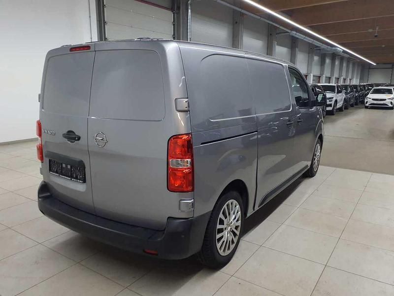 Gebraucht Opel Vivaro Edition 120 PS (88 kW) 2021 Quarz silber metallic Van / Kleinbus