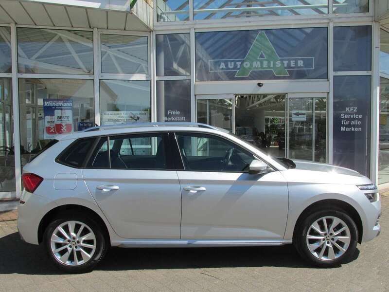 Brilliantsilber met Gebraucht 2021 Skoda Kamiq Style SUV | 20.650 € (Fairer Preis) - Bild 1/3