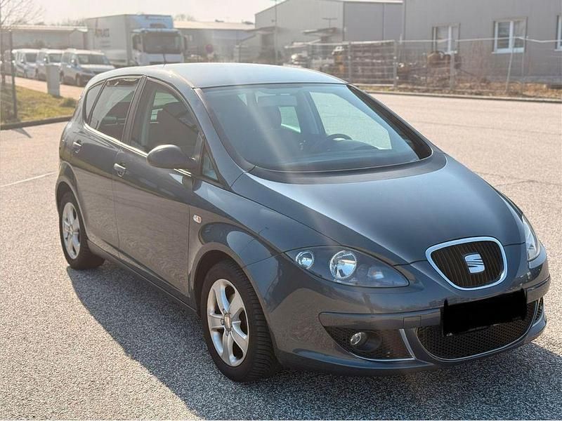 Gebraucht Seat Altea 102 PS (75 kW) 2006 Grau Van / Kleinbus