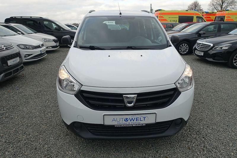 Gebraucht Dacia Lodgy 90 PS (66 kW) 2015 Weiß Van / Kleinbus