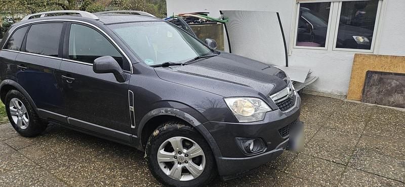 Second-hand Opel Antara 163 CP (119 kW) 2014 Negru SUV