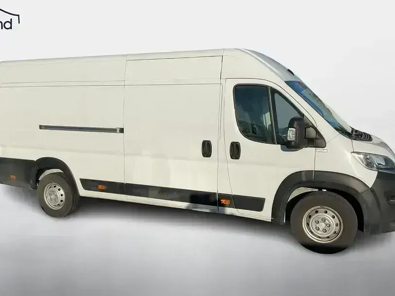 Używany Citroën Jumper 165 KM (121 kW) 2024 Biały Minivan