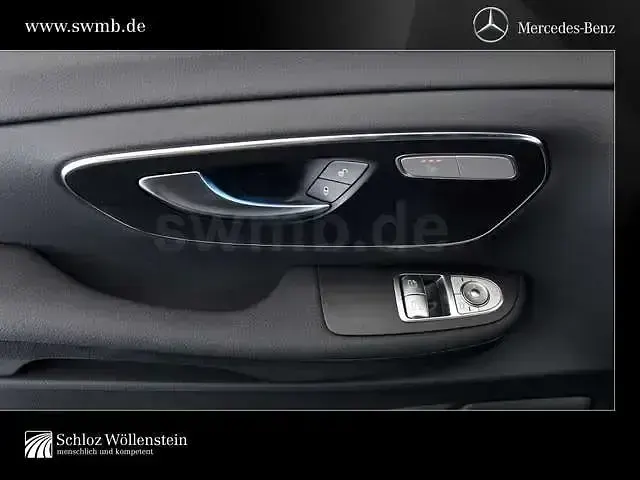 Gebraucht Mercedes V300 Style 237 PS (174 kW) 2026 Schwarz Van / Kleinbus