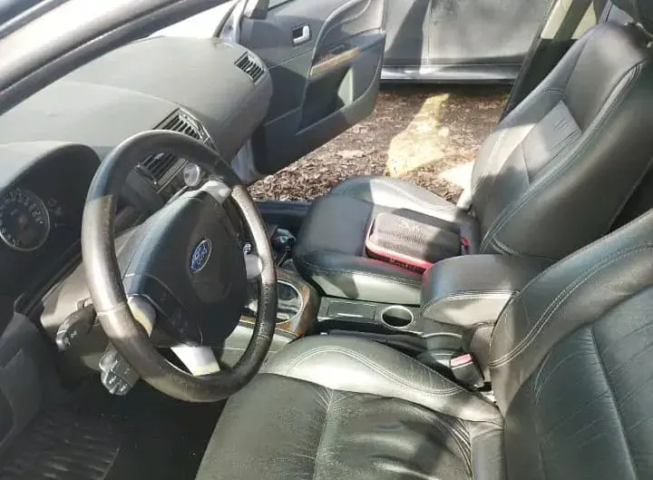 Gebraucht Ford Mondeo 131 PS (96 kW) 2003 Silber Kombi