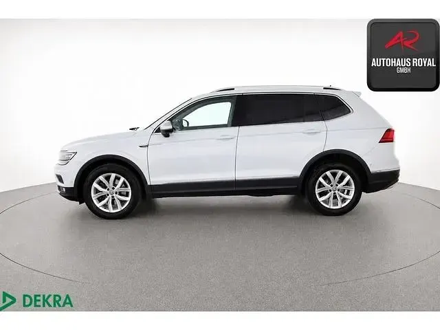 Gebraucht VW Tiguan Allspace Highline 220 PS (161 kW) 2018 White silver SUV