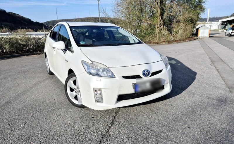 Weiß Gebraucht 2010 Toyota Prius Executive Kleinwagen | 8.990 € (Fairer Preis) - Bild 1/4
