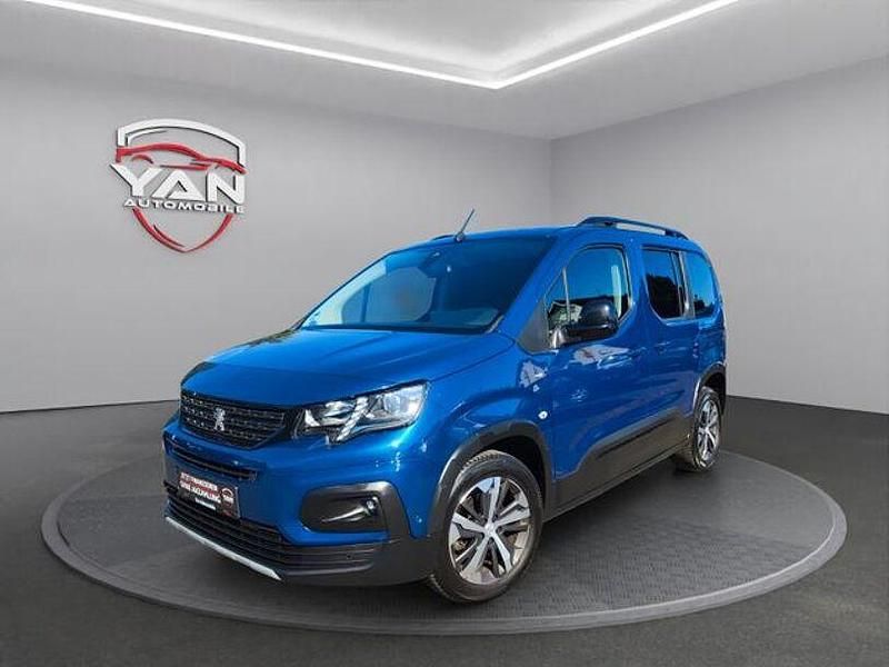Blau Gebraucht 2021 Peugeot Rifter GT-line Van / Kleinbus | 18.990 € (Fairer Preis) - Bild 1/4