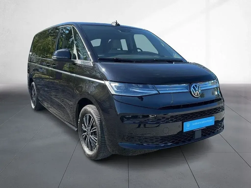 Gebraucht VW Multivan Style 150 PS (110 kW) 2025 Deep black perleffekt Van / Kleinbus
