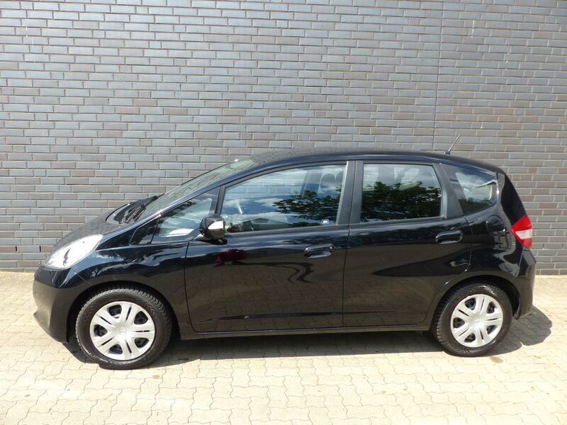 Schwarz Gebraucht 2012 Honda Jazz Trend Kleinwagen | 9.998 € (Etwas zu teuer) - Bild 1/4