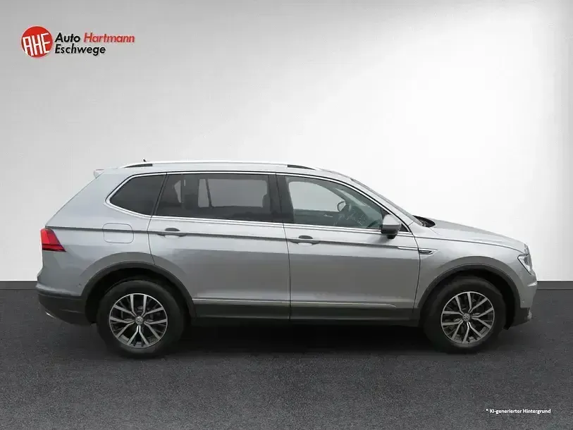 Gebraucht VW Tiguan Allspace Comfortline 200 PS (147 kW) 2021 Pyrite silver (metallic) SUV
