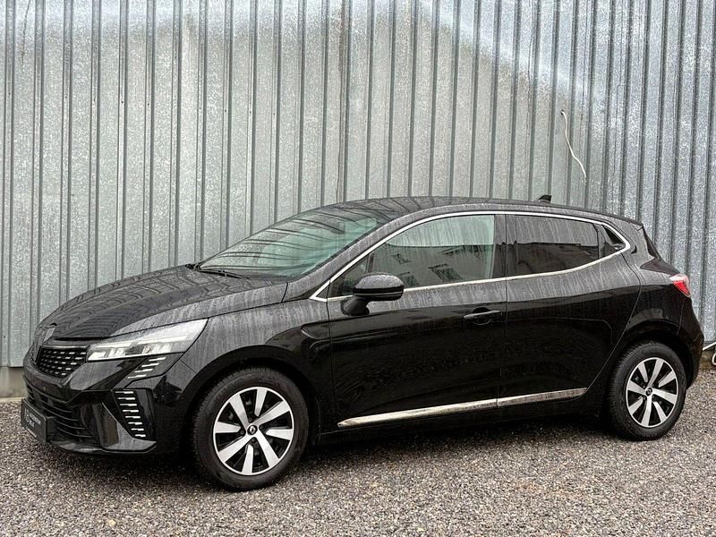 Schwarz Gebraucht 2024 Renault Clio V Techno Kleinwagen | 13.700 € (Guter Preis) - Bild 1/4