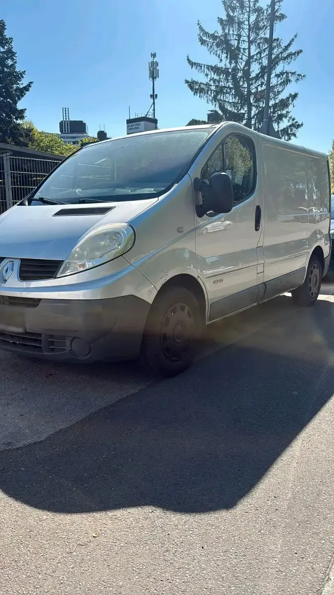 Brugt Renault Trafic 115 HK (84 kW) 2011 Sølv MPV