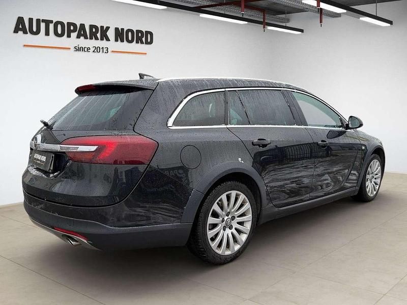 Gebraucht Opel Insignia Country Tourer Basis 250 PS (183 kW) 2016 Karbonschw graphitschw midnigh Kombi