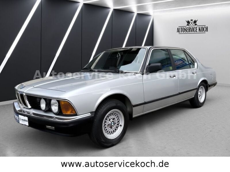 Gebraucht BMW 732 197 PS (144 kW) 1985 Silber Limousine