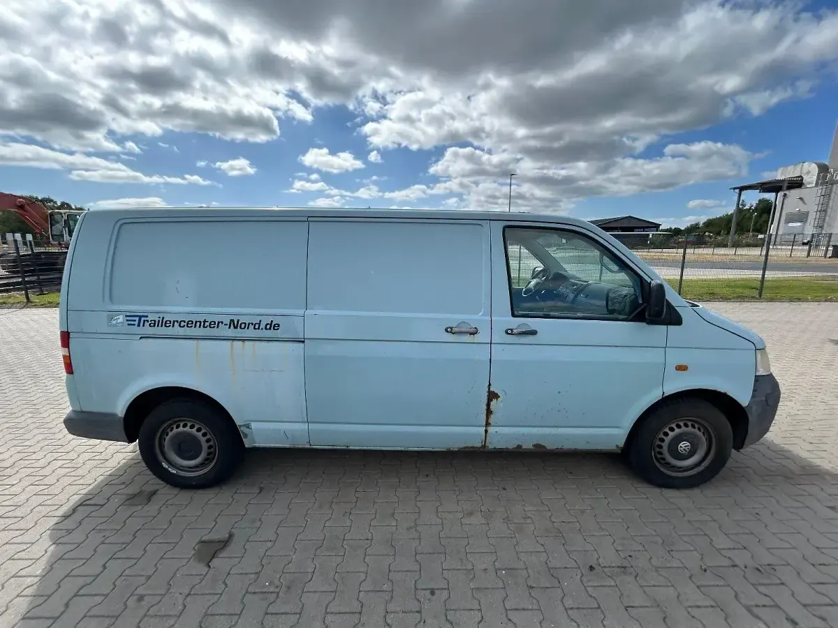 Gebraucht VW T4 105 PS (77 kW) 2003 Blau Van